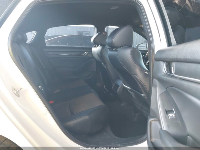 1HGCV1F38JA255756 Honda Accord Sport