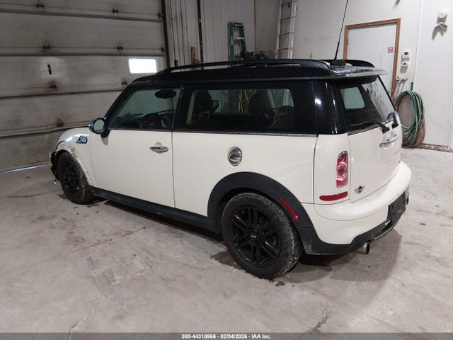 2012 MINI COOPER S CLUBMAN WMWZG3C55CTY39122 Photo 2