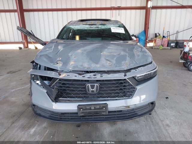 1HGCY2F52SA015540 Honda Accord Hybrid Sport