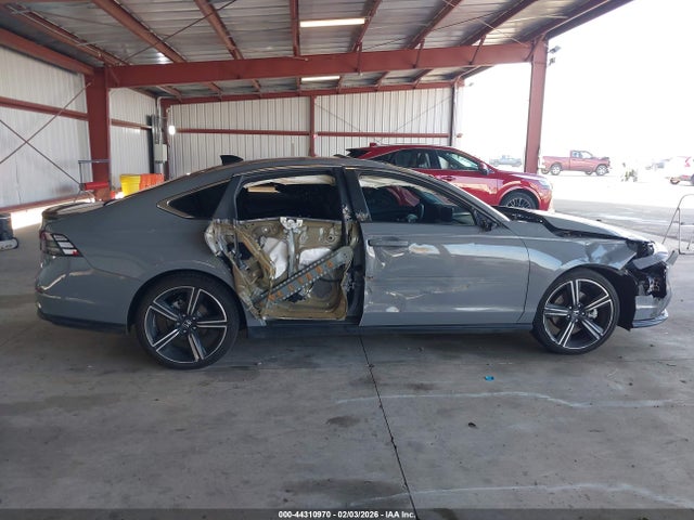 1HGCY2F52SA015540 Honda Accord Hybrid Sport