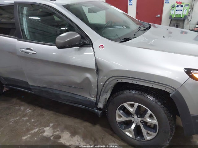 1C4PJMBB0FW648722 Jeep Cherokee Trailhawk