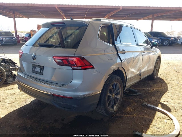 3VV3B7AXXNM060854 Volkswagen Tiguan 2.0t Se
