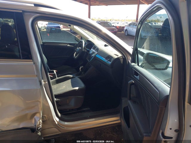 3VV3B7AXXNM060854 Volkswagen Tiguan 2.0t Se