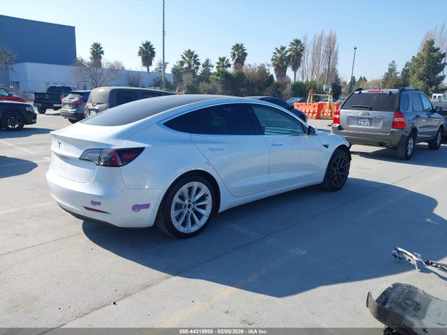 Продажа на аукционе авто 2019 Tesla Model 3 Long Range/mid Range/standard Range/standard Range Plus, vin: 5YJ3E1EA5KF401604, номер лота: 44310988