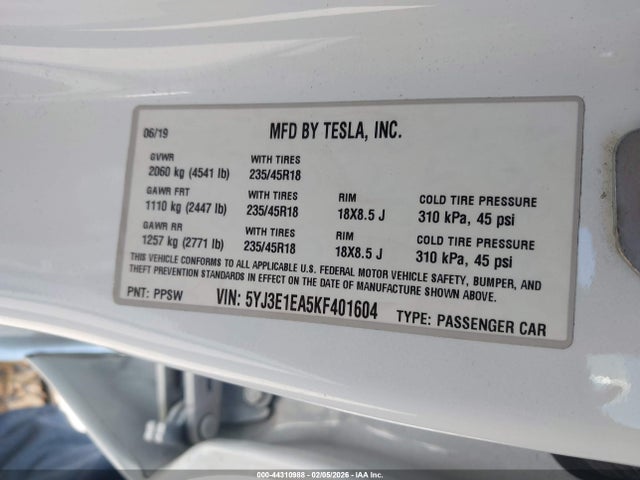 Продажа на аукционе авто 2019 Tesla Model 3 Long Range/mid Range/standard Range/standard Range Plus, vin: 5YJ3E1EA5KF401604, номер лота: 44310988