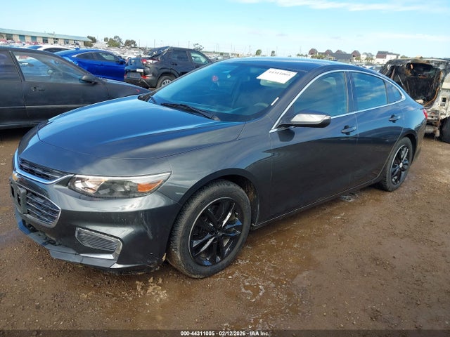 Chevrolet MALIBU 1LT 2017 1G1ZE5ST8HF246311 Image 2