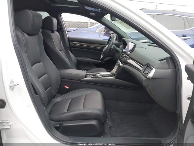 1HGCV2F37NA004643 Honda Accord Sport 2.0t