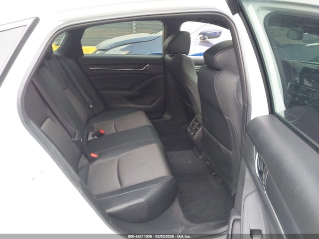 1HGCV2F37NA004643 Honda Accord Sport 2.0t