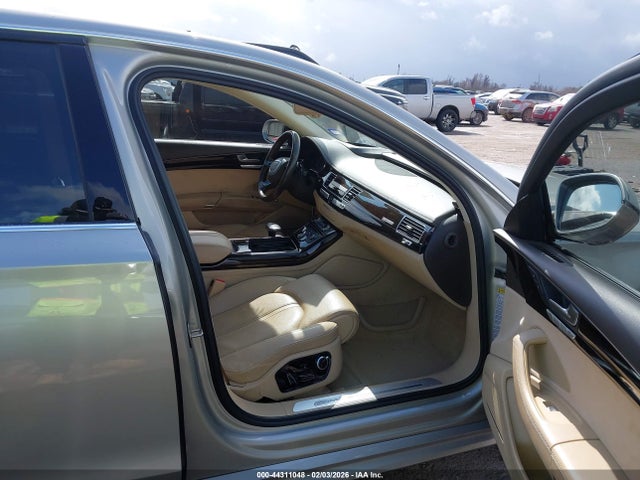 2017 AUDI A8 L WAU44AFD2HN017254 Photo 4