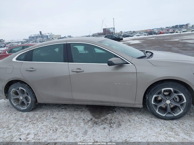 1G1ZD5ST7RF208153 Chevrolet Malibu Fwd 1lt