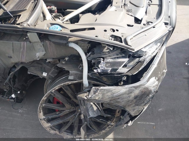 5UX13EU06R9U83665 BMW X5 Sdrive40i