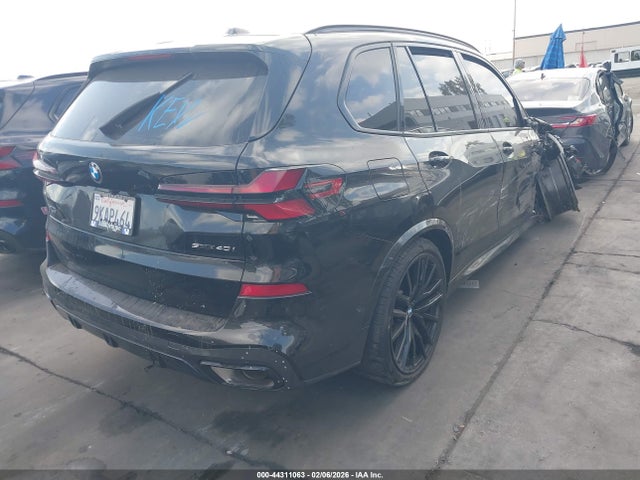 2024 BMW X5 5UX13EU06R9U83665 Photo 3