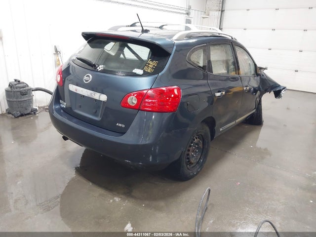 JN8AS5MV6FW758565 Nissan Rogue Select S