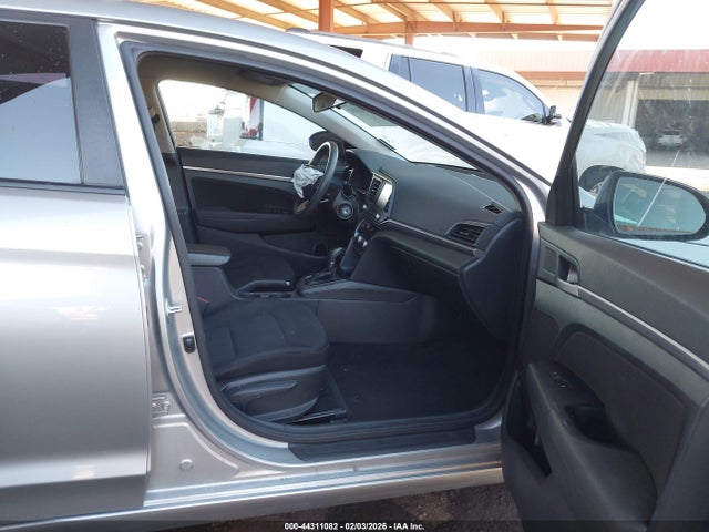 5NPD84LF3LH583771 Hyundai ELANTRA SEL