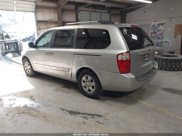 2009 KIA SEDONA KNDMB233396314720 Photo 2