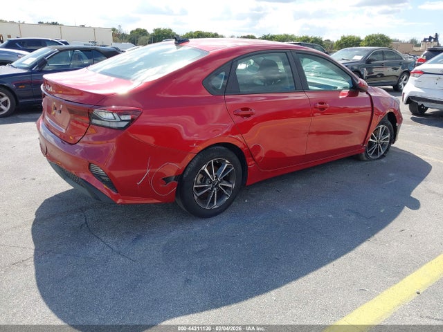 2023 KIA FORTE 3KPF24AD9PE582727 Photo 3