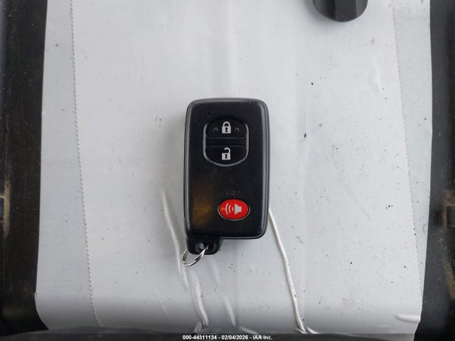 2013 TOYOTA PRIUS JTDKN3DU4D5563800 Photo 10