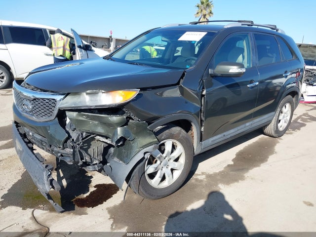 Auction sale of the 2012 Kia Sorento Lx, vin: 5XYKT3A61CG215261, lot number: 44311136