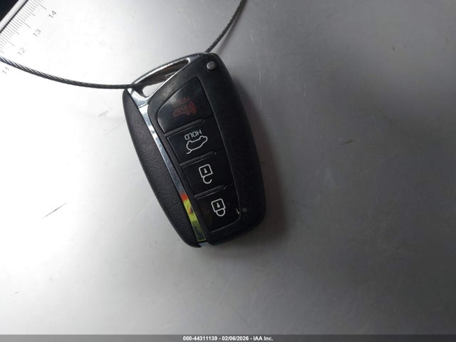 KM8SR4HF0HU194320 Hyundai Santa Fe Se Ultimate
