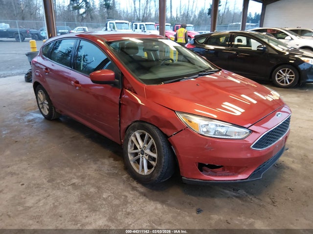 Ford FOCUS SE 2018 1FADP3K25JL313709 zdjęcie główne