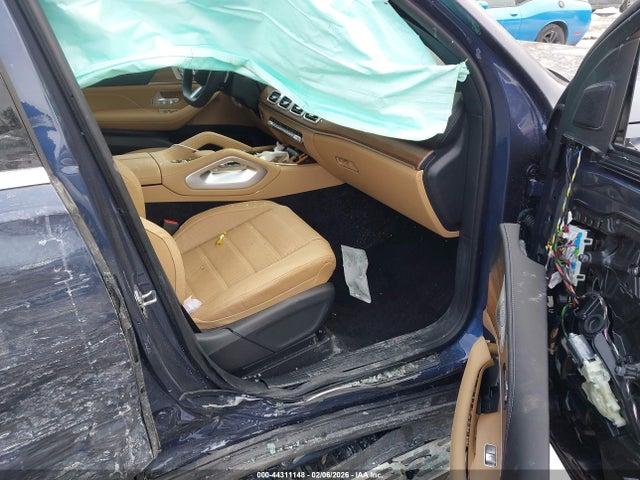 44311148 :رقم المزاد ، 4JGFF5KE1SB491454 vin ، 2025 Mercedes-benz Gls 450 4matic مزاد بيع