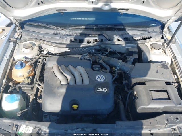 2002 Volkswagen Golf Gls 2.0l მანქანა იყიდება აუქციონზე, vin: 9BWGK61J724069448, აუქციონის ნომერი: 44311153