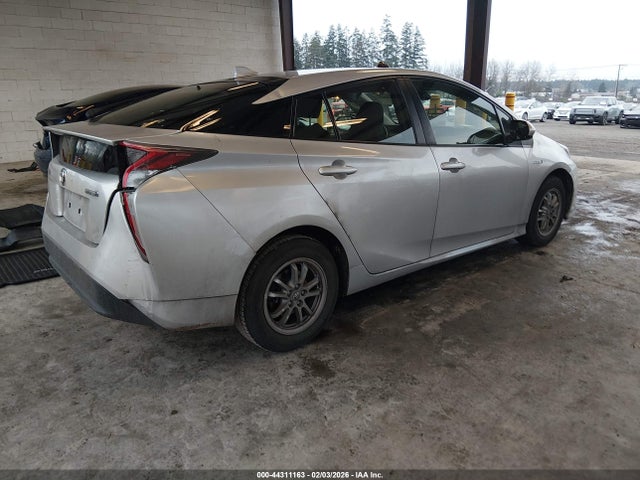JTDKBRFU8H3040161 Toyota Prius Two