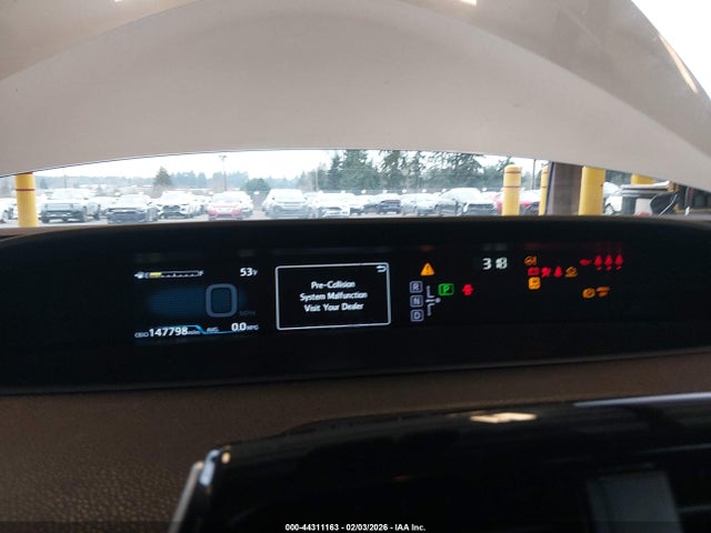 JTDKBRFU8H3040161 Toyota Prius Two
