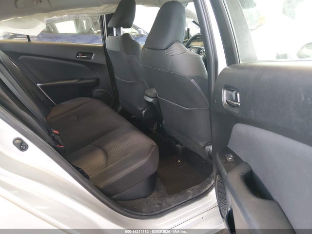 JTDKBRFU8H3040161 Toyota Prius Two