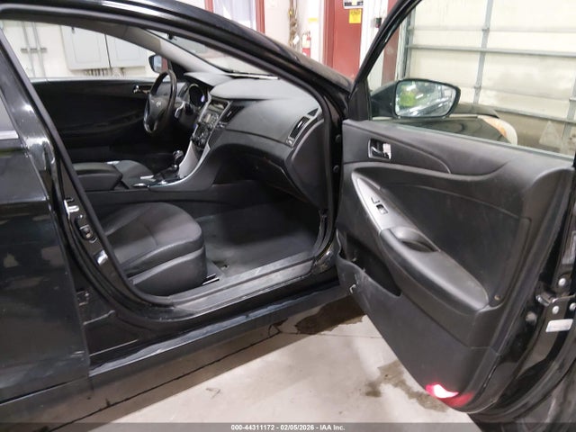 2011 Hyundai Sonata Se მანქანა იყიდება აუქციონზე, vin: 5NPEC4AC8BH247723, აუქციონის ნომერი: 44311172