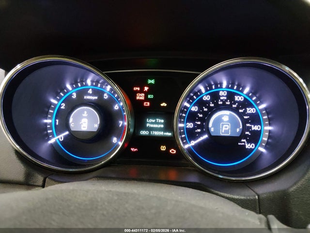 2011 Hyundai Sonata Se მანქანა იყიდება აუქციონზე, vin: 5NPEC4AC8BH247723, აუქციონის ნომერი: 44311172
