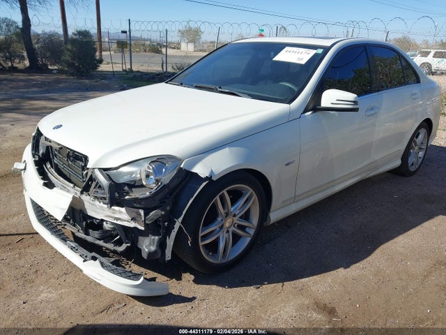 2012 Mercedes-benz C 250 Sport მანქანა იყიდება აუქციონზე, vin: WDDGF4HB4CR203540, აუქციონის ნომერი: 44311179