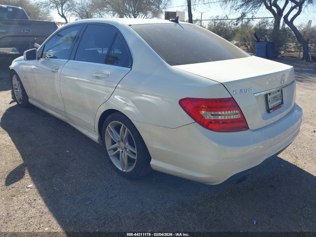 2012 Mercedes-benz C 250 Sport მანქანა იყიდება აუქციონზე, vin: WDDGF4HB4CR203540, აუქციონის ნომერი: 44311179