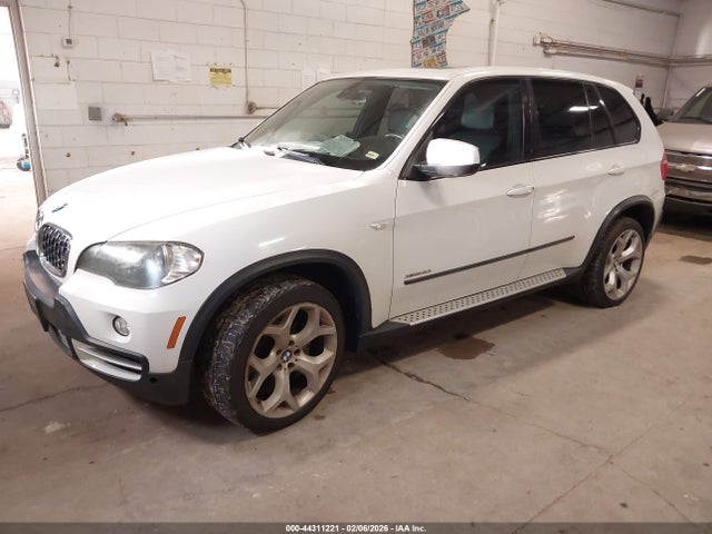 2010 BMW X5 5UXFE8C57AL312753 Photo 1
