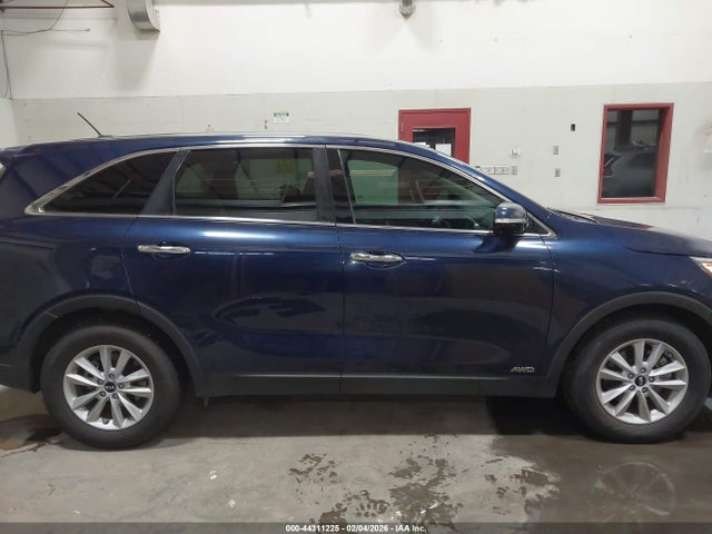 5XYPGDA53KG546946 KIA Sorento Lx/s