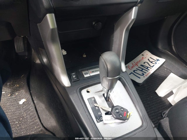 Subaru Forester 2.5i Touring 2014 JF2SJAMC3EH472168 Image 11