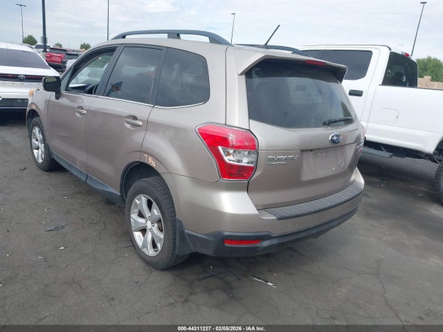 Subaru Forester 2.5i Touring 2014 JF2SJAMC3EH472168 Image 3