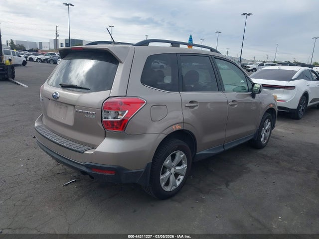 Subaru Forester 2.5i Touring 2014 JF2SJAMC3EH472168 Image 4