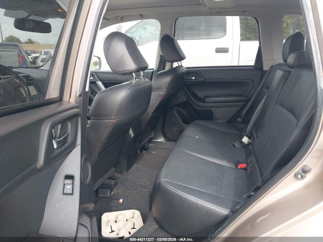 Subaru Forester 2.5i Touring 2014 JF2SJAMC3EH472168 Image 8
