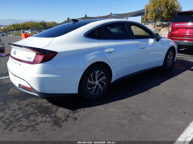 KMHL24JJ8MA036133 Hyundai Sonata Blue
