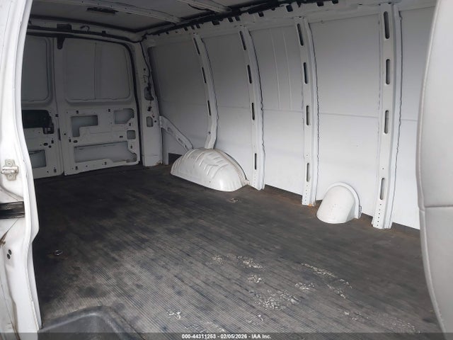 1GCWGBFP2P1258952 Chevrolet Express Cargo Rwd 2500 Extended Wheelbase Wt