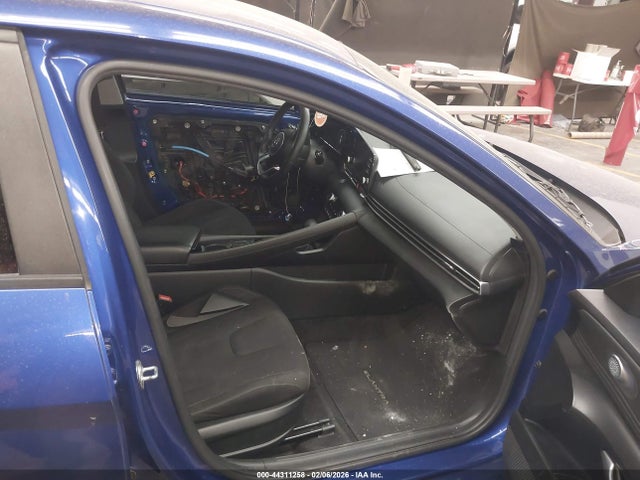 KMHLS4AG0MU195019 Hyundai ELANTRA SEL