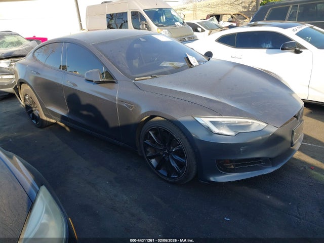 2016 TESLA MODEL S 5YJSA1E45GF151693 Photo 0