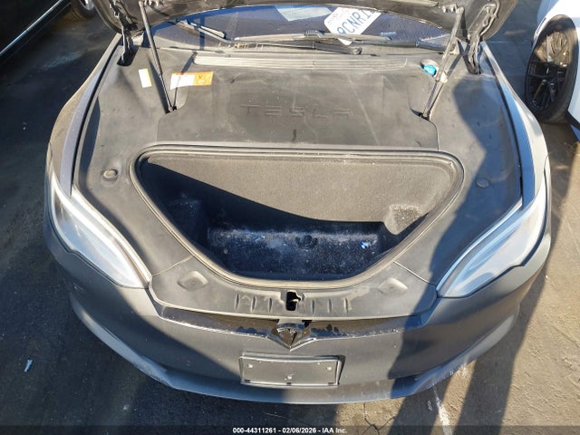2016 TESLA MODEL S 5YJSA1E45GF151693 Photo 9