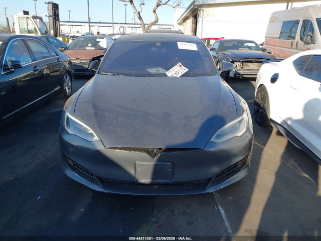 5YJSA1E45GF151693 Tesla Model S 90d/p100d/p85d/p90d