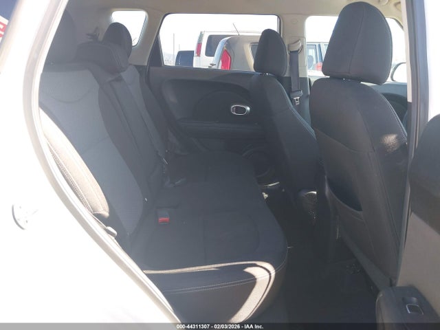 KNDJP3A55K7699910 KIA SOUL +