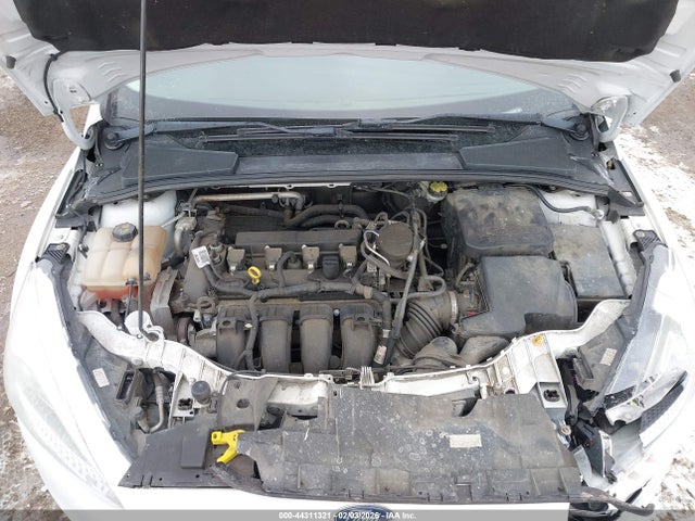 44311321 :رقم المزاد ، 1FADP3F2XGL312235 vin ، 2016 Ford Focus Se مزاد بيع
