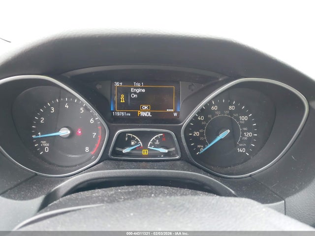 44311321 :رقم المزاد ، 1FADP3F2XGL312235 vin ، 2016 Ford Focus Se مزاد بيع