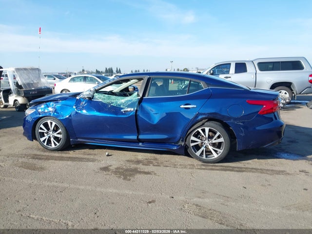 Aukcja sprzedaży 2017 Nissan Maxima 3.5 Platinum, vin: 1N4AA6AP1HC422164, numer aukcji: 44311329