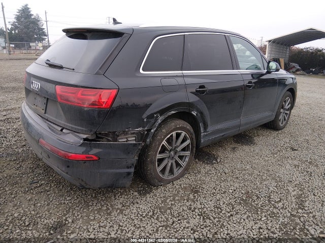 2017 AUDI Q7 WA1LAAF70HD016265 Photo 3